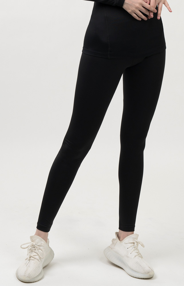 AR-40 Women’s Long Pants - Black